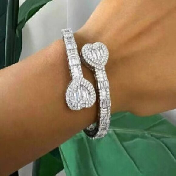 Iced Out Bling Opened Heart Zircon Charm  Silver Rhinestone Bracelet - Picture 7 of 10